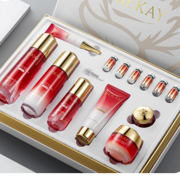 Bekay, anti wrinkle firming , reduces wrinkles, smoothes skin, . - Picture 3 of 3